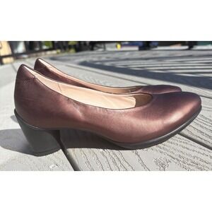 New ECCO Danish Design Bronze Metallic Leather Block Heel Pumps Women's Size 4